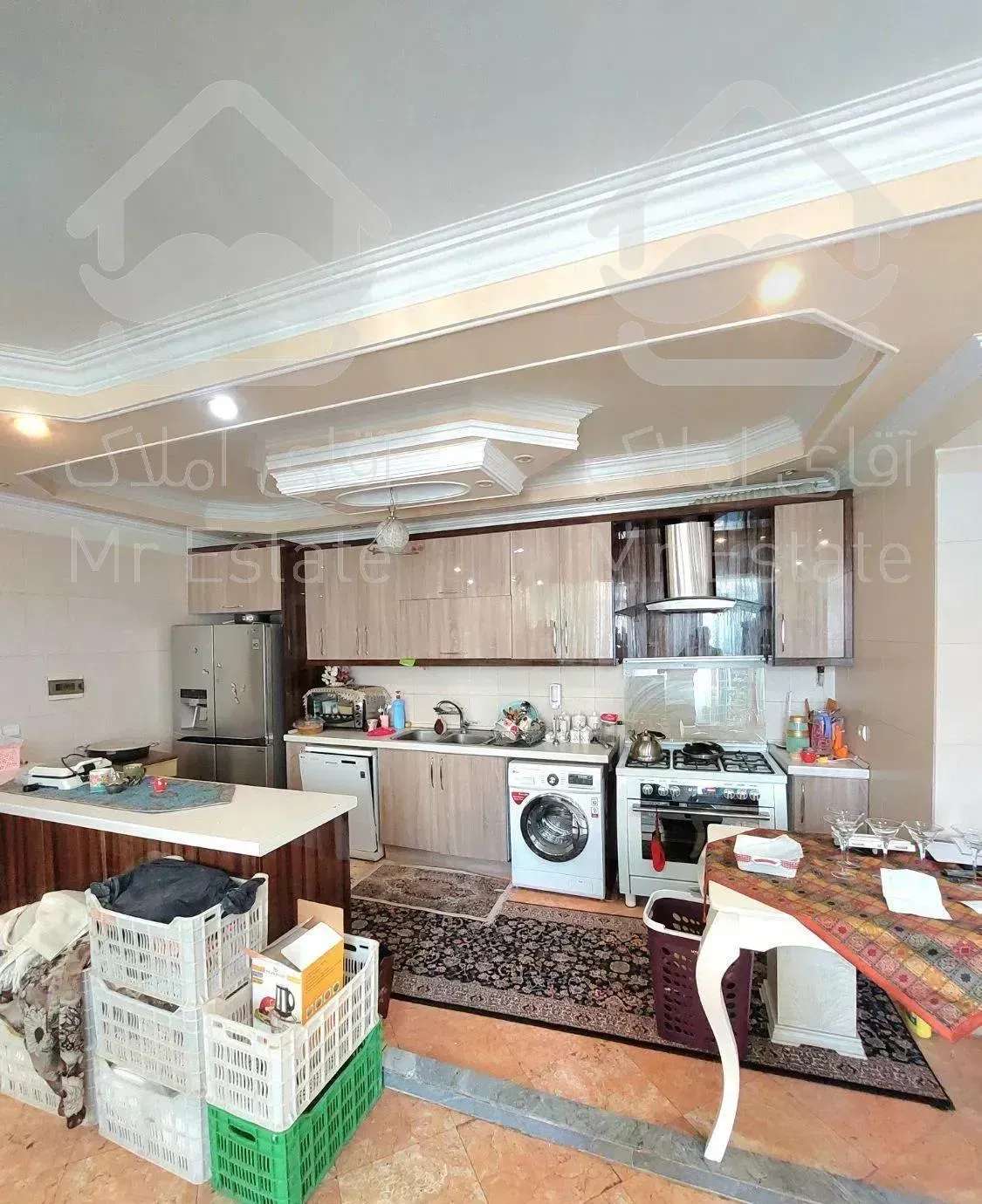 ۷۵ متر سکونت چند ساله فول امکانات