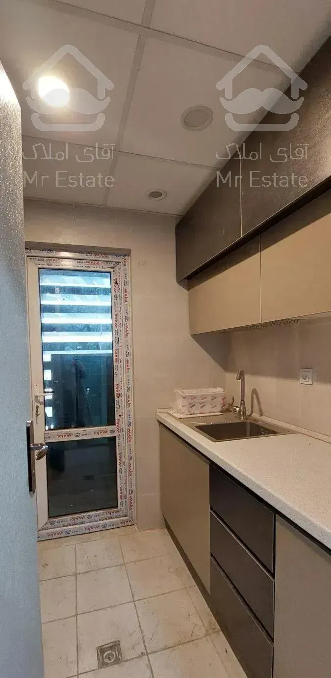 آپارتمان سند اداری ویو دریاچه