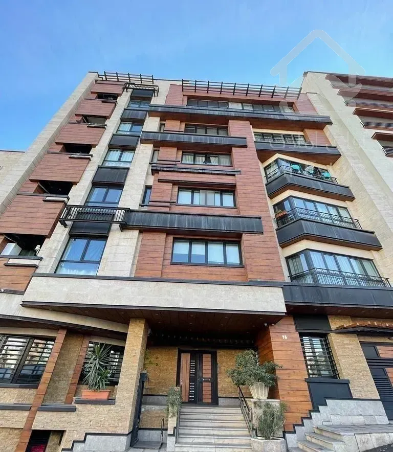 ۱۵۰ متر فرمانیه غربی