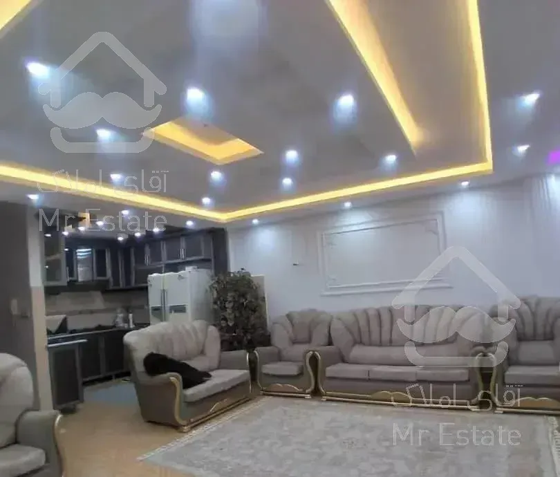 اپارتمان دو طبقه دو واحد پارگینک اختصاصی