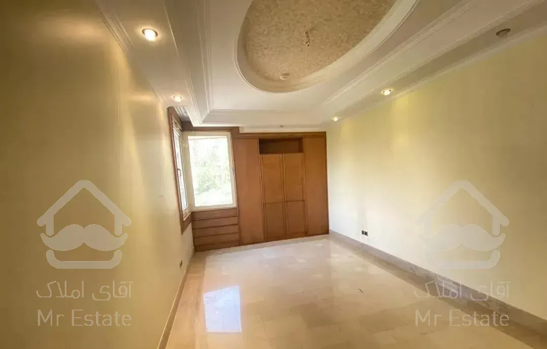 کامرانیه شمالی 200 متر 3 خوابه