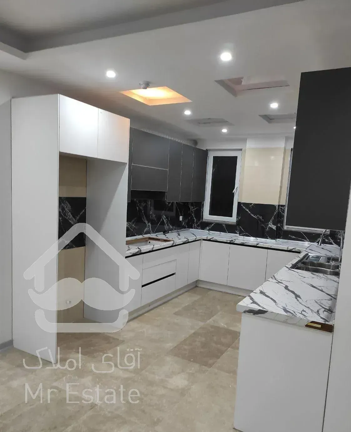 آپارتمان ۱۰۰ متر ۲ خواب نوساز فول