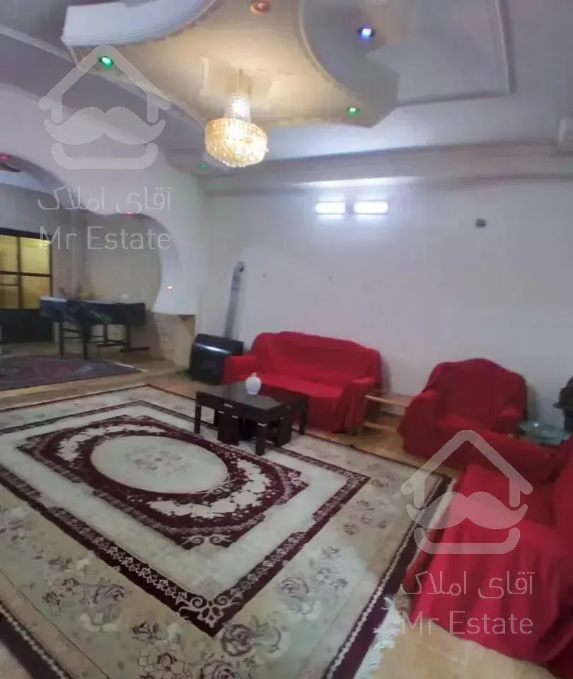 اجاره دوخوابه  دربستی  با  فوتبال دستی