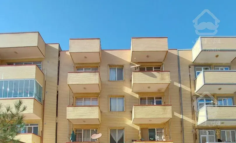 آپارتمان شخصی ساز در میدان شهرداری سهند ۷۵ متر