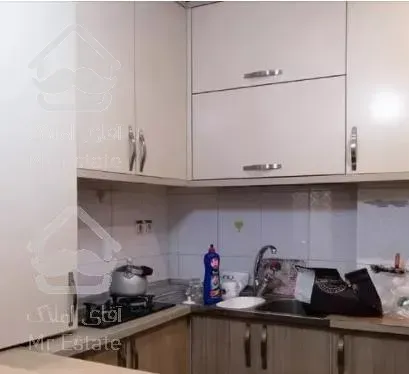 بر میرداماد ۸۰ متر سند اداری نیمه مبله