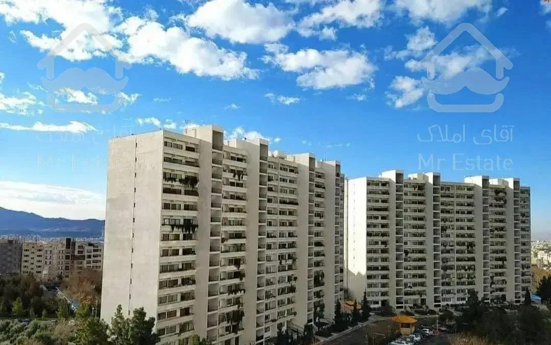 فروش آپارتمان/۱۵۶ متر/۳ خواب شهرک امید/پارکینگ زیر