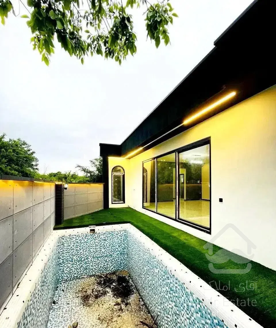 ویلا باغ نماخلیجی 290 متری مدرن استخردار