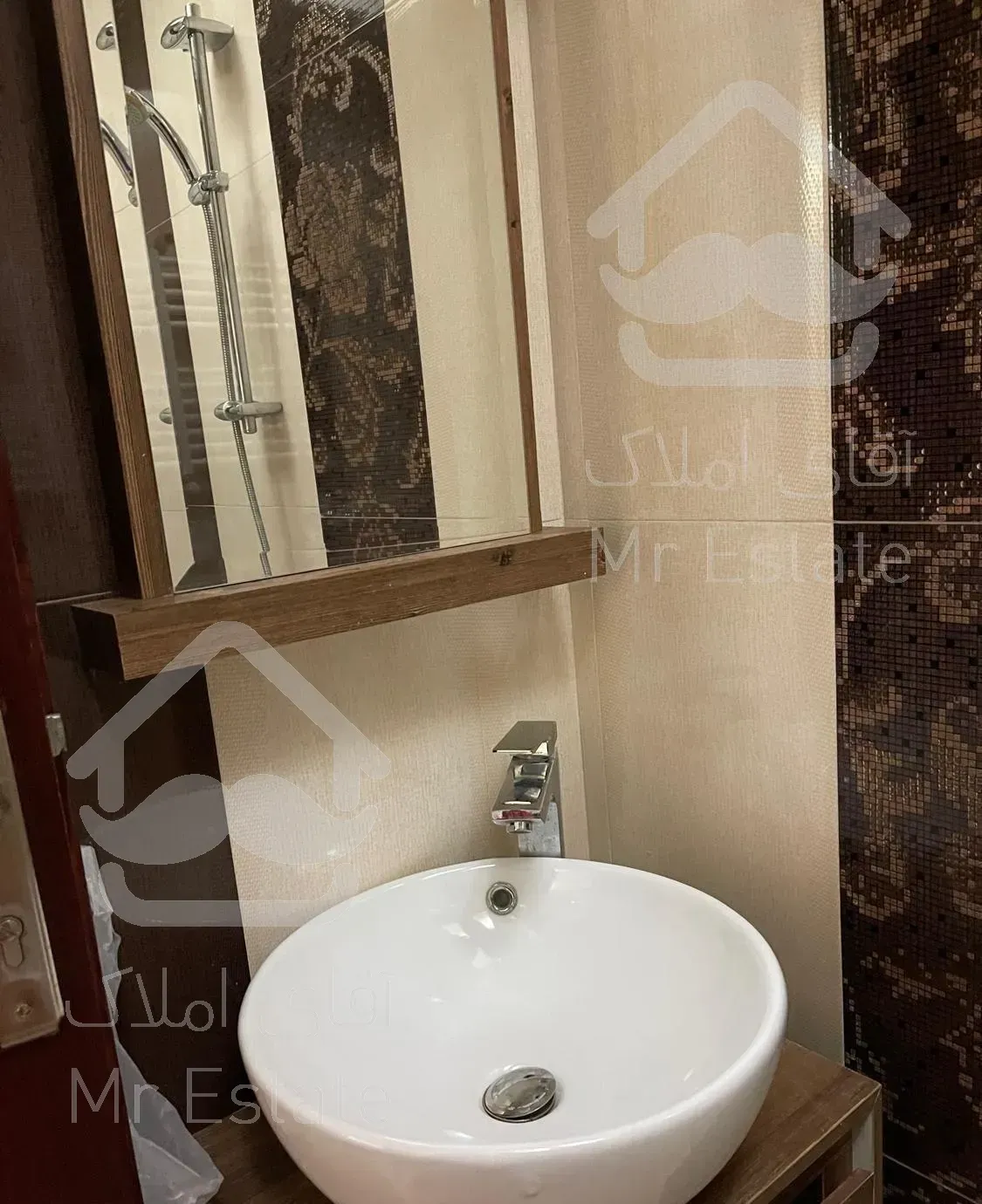 آپارتمان ۸۰ متری دو خواب تک واحدی