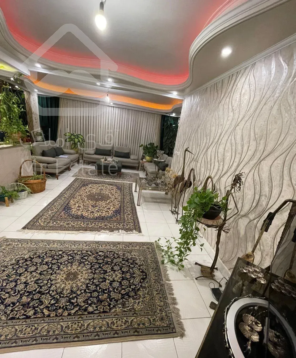 ۱۰۶متر ۲خواب/پونک/بلوار سیمون بولیوار/بازسازی‌شده