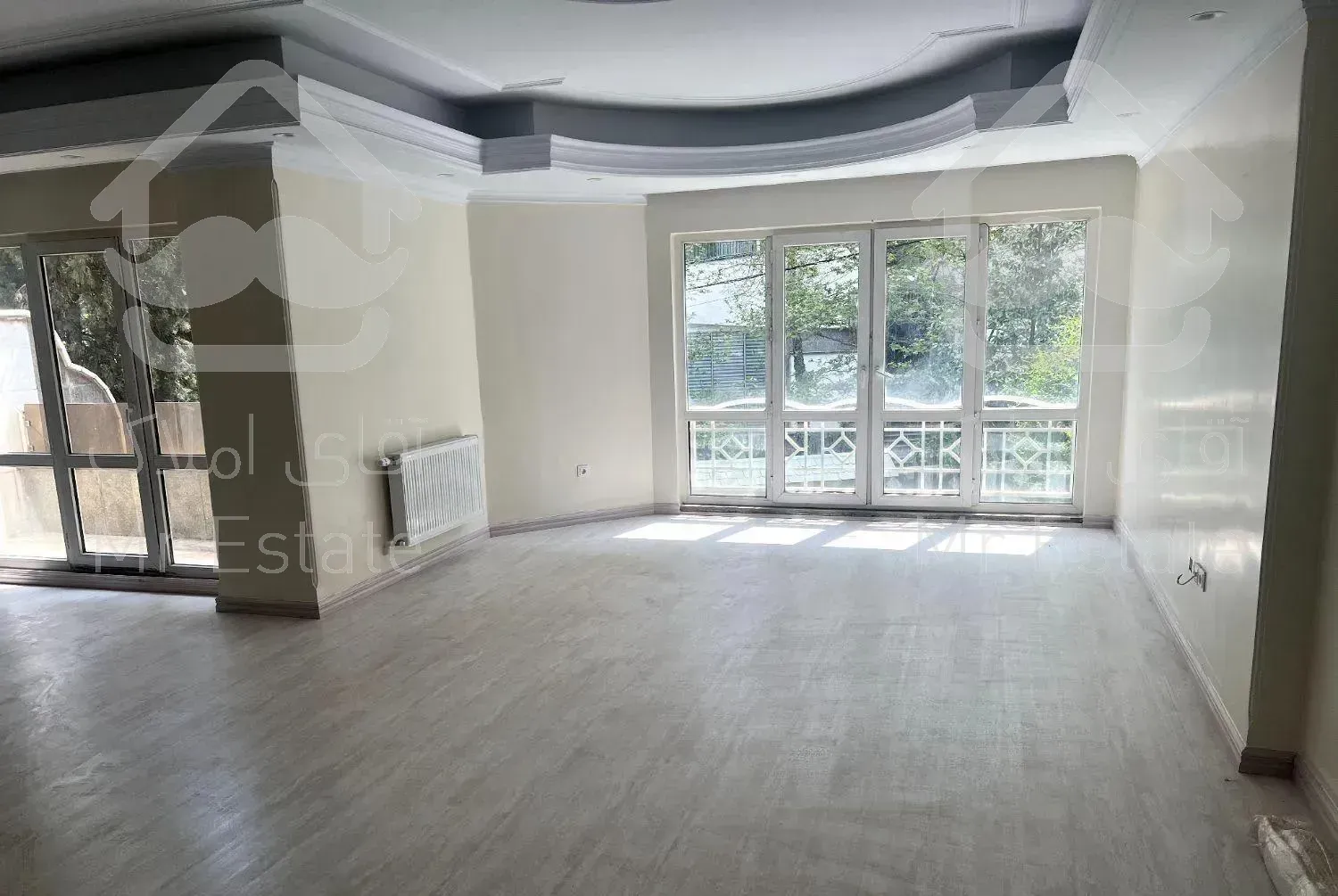 واحد ۱۲۰ متری/فول نوسازی شده/فرعی به نام مشجر