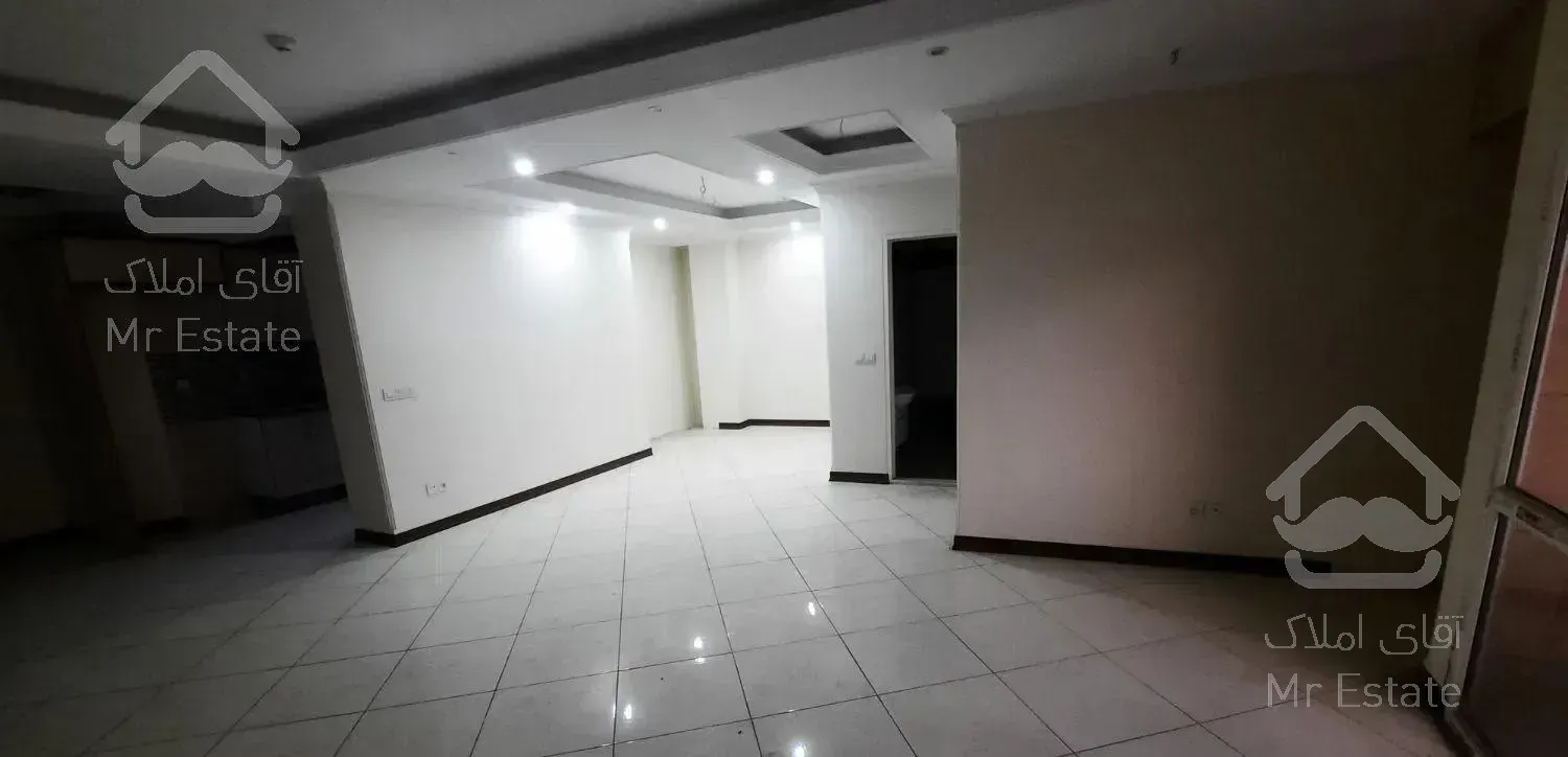 ۹۰ متر کلید نخورده دو خواب واقع در سنایی