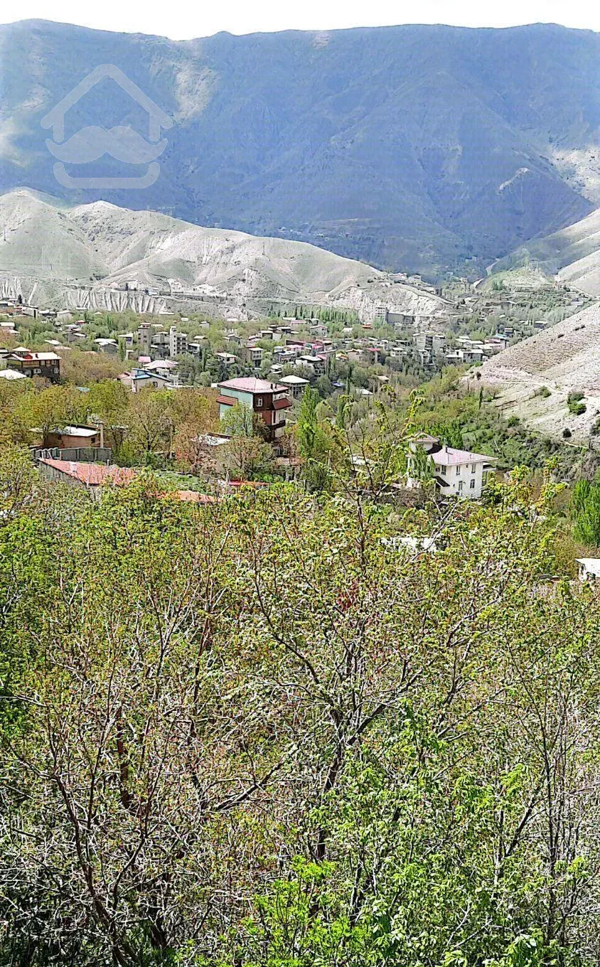 ۳۰۴مترباغ ویلا لواسان بزرگ