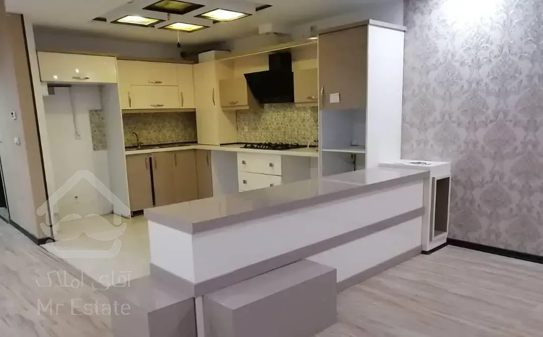 فروش آپارتمان ۲۰۰ متری ۳ خوابه در سجاد شهر