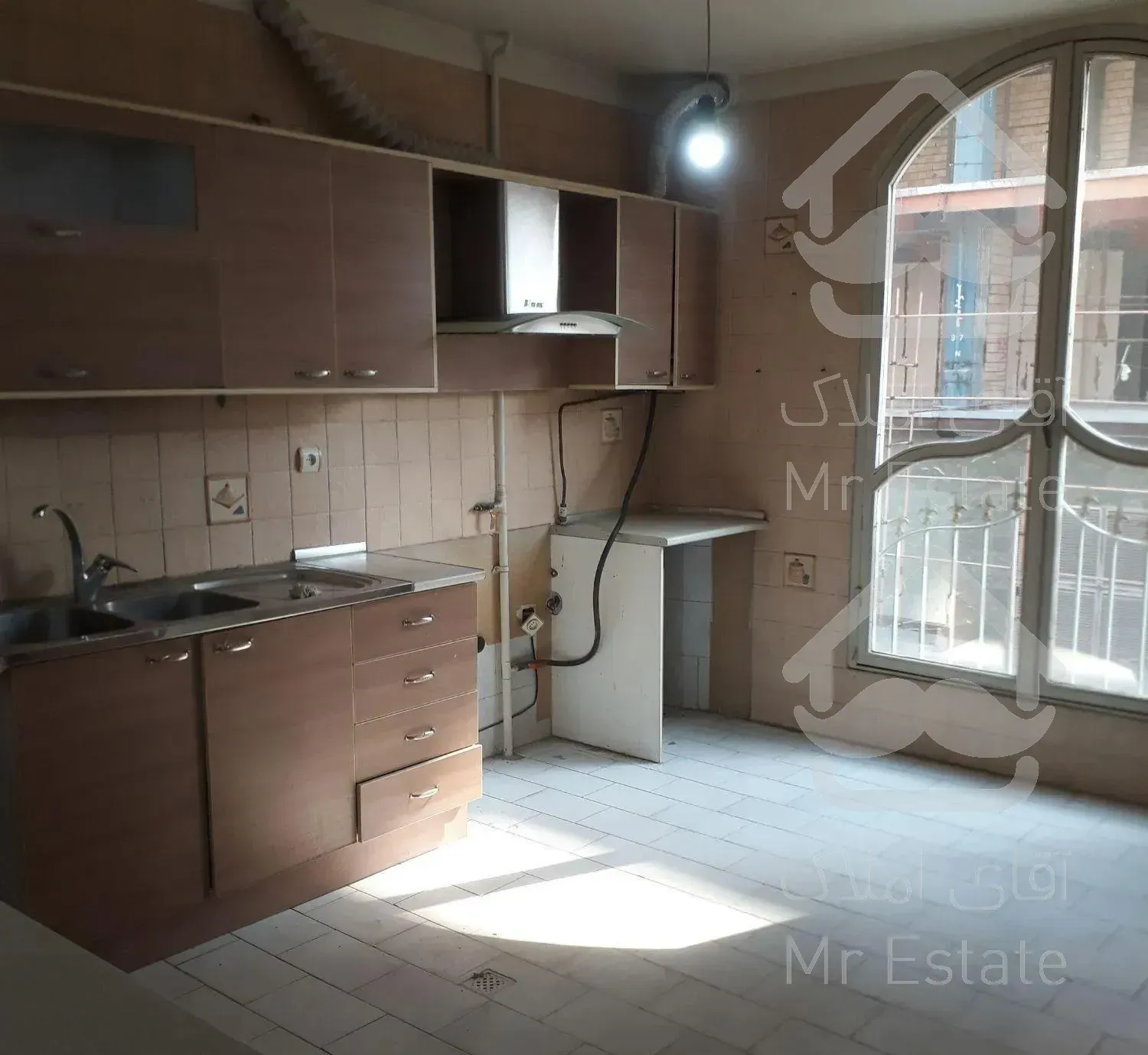 ۹۰ متر دو خوابه قابل تبدیل