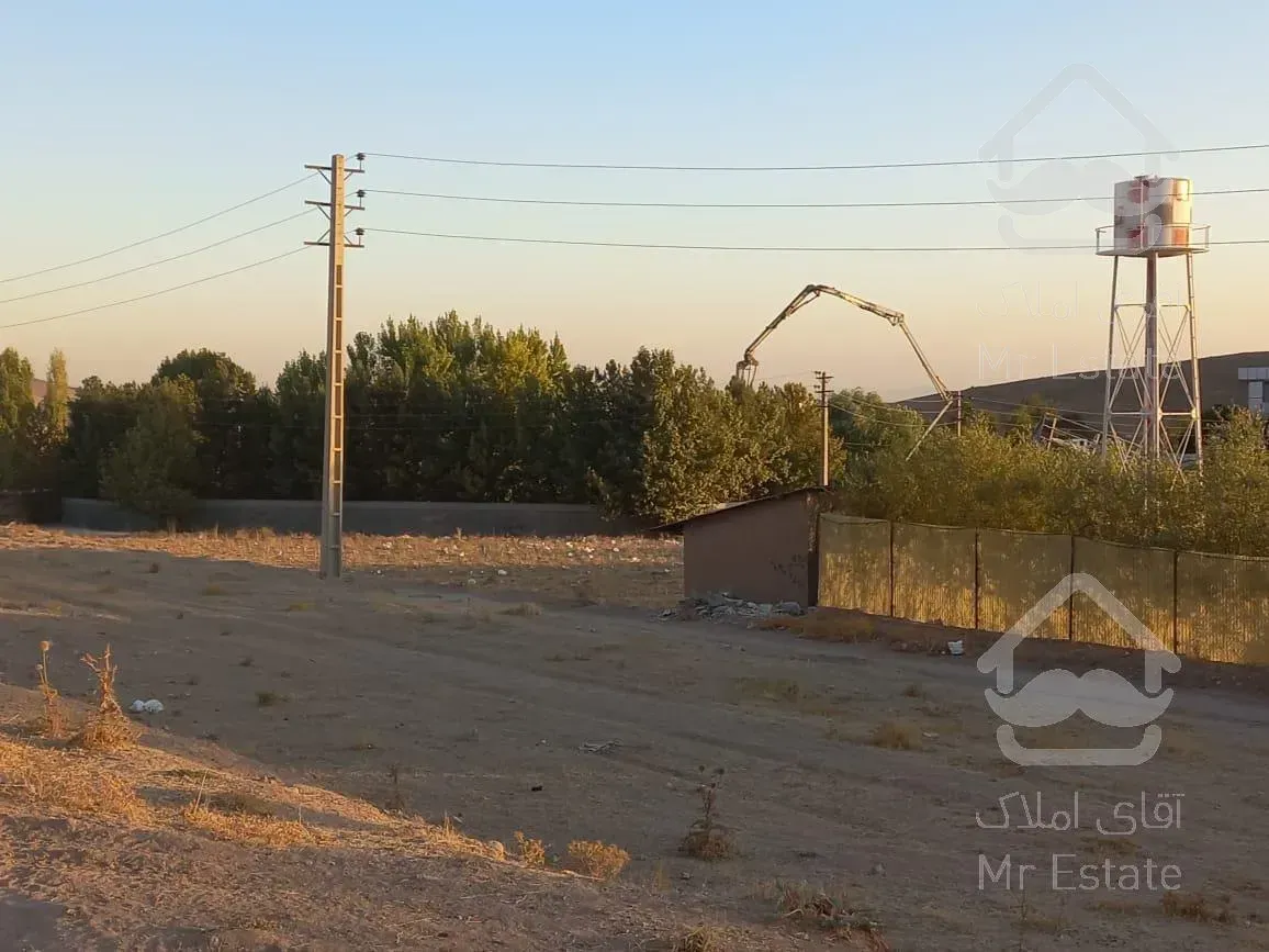 کوهسار خوروین شنده زمین مناسب باغچه