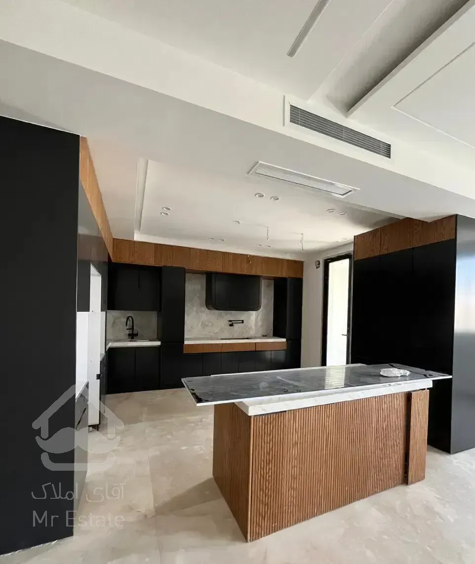 170متر*قابل تهاتر * جلال سروش * عرض پذیرایی6 متر *