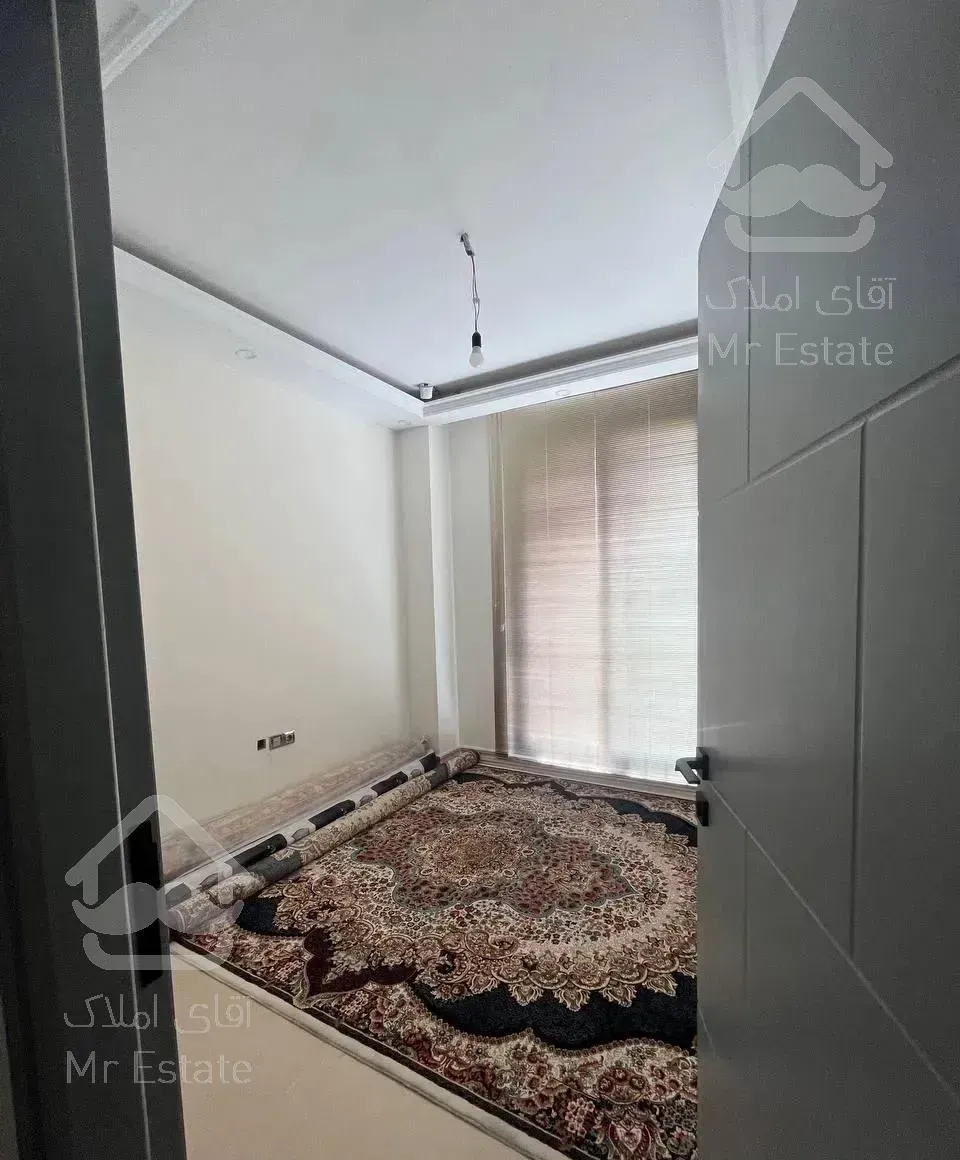 ٢٠٠ متر اداری نوساز ساختمان مدرن همه مشاغل