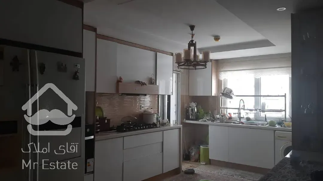 ۱۷۰متر سروآزاد چیتگر منطقه۲۲ اردستانی همراه شهر