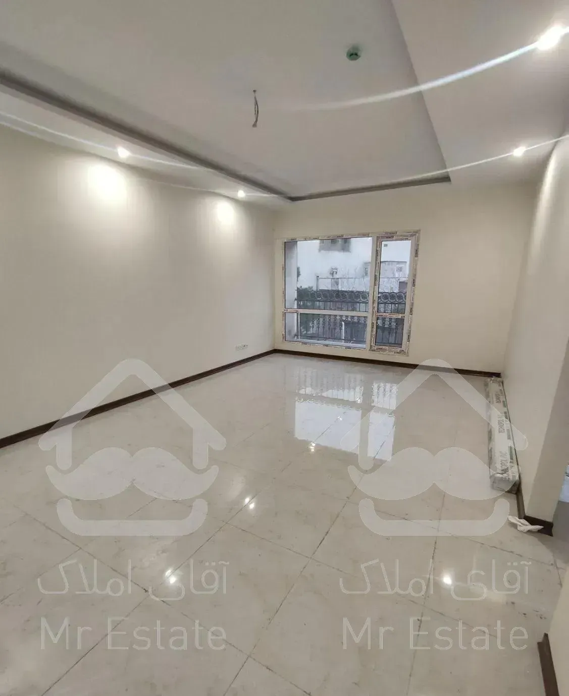 ۸۰ متر ۲ خواب // نوساز کلیدنخورده // سنایی