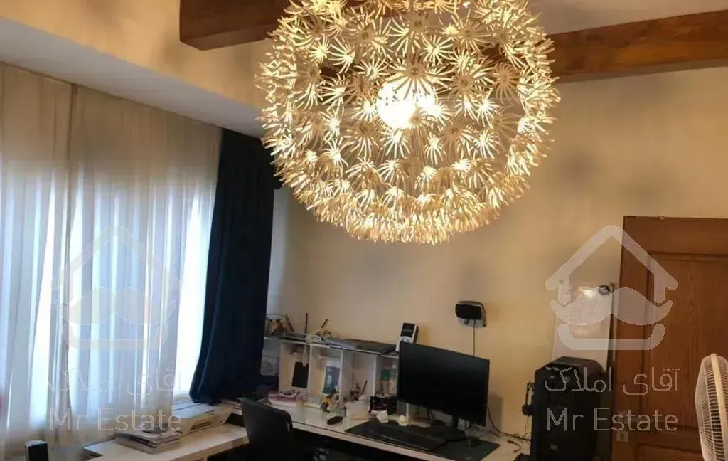 ۱۲۲ متر ۳ خواب نوبنباد طبقه پنجم رهن کامل