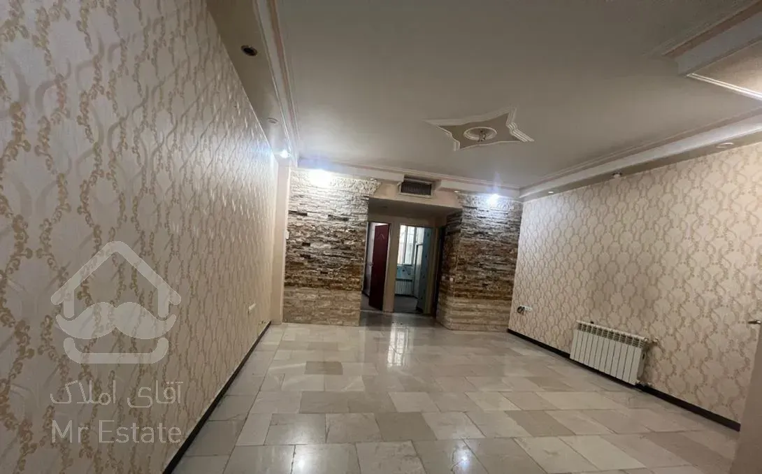 فروش آپارتمان ۶۳ متری ۲ خوابه همکف در فدک