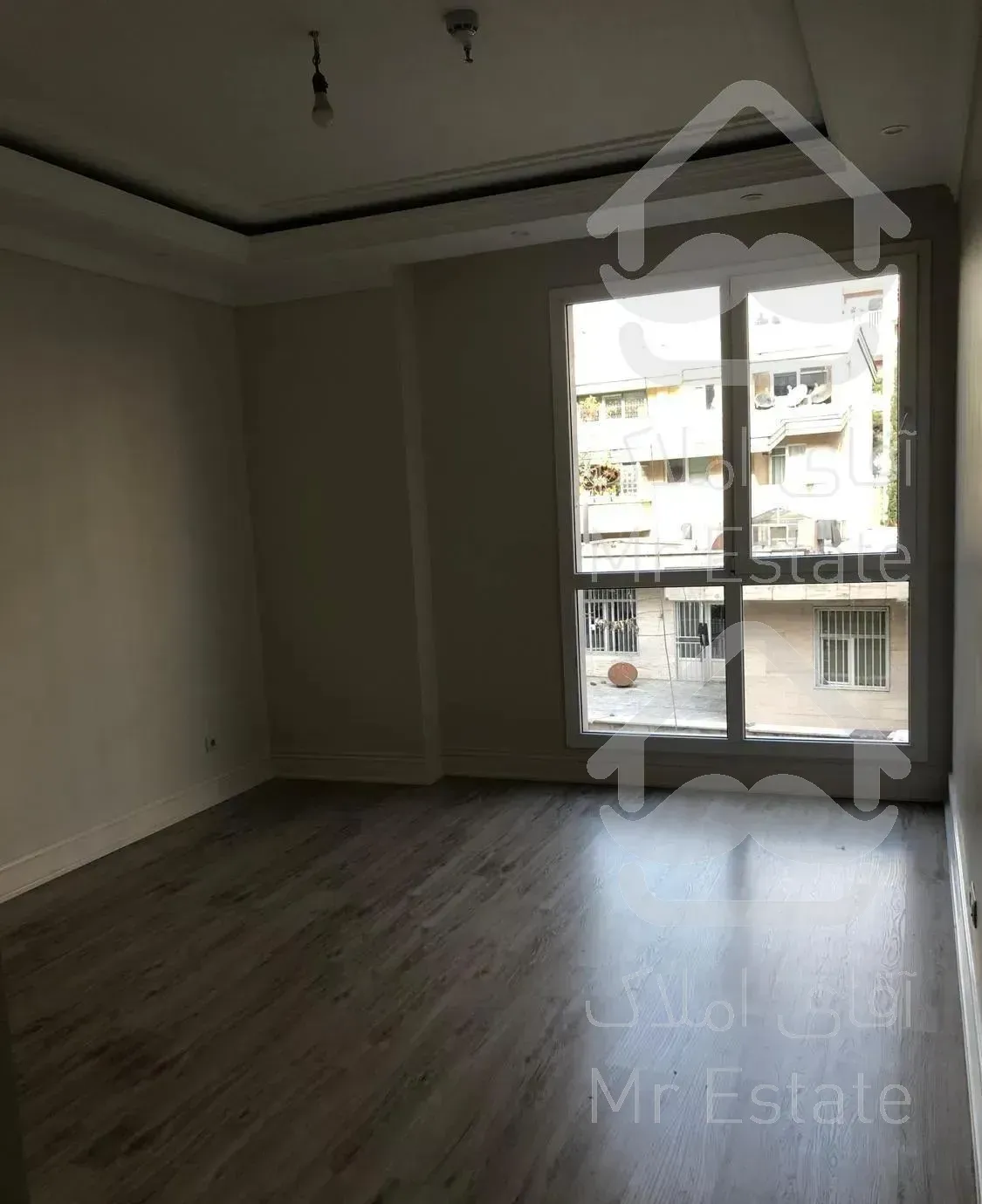 ۲۵۰ متر دروس تکواحدی شخصی ساز