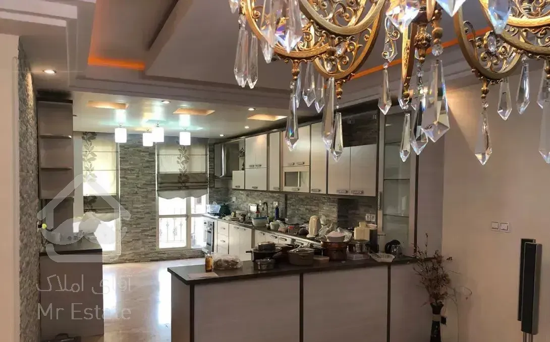 * فروش اپارتمان ۱۲۰ متری فول ستارخان*