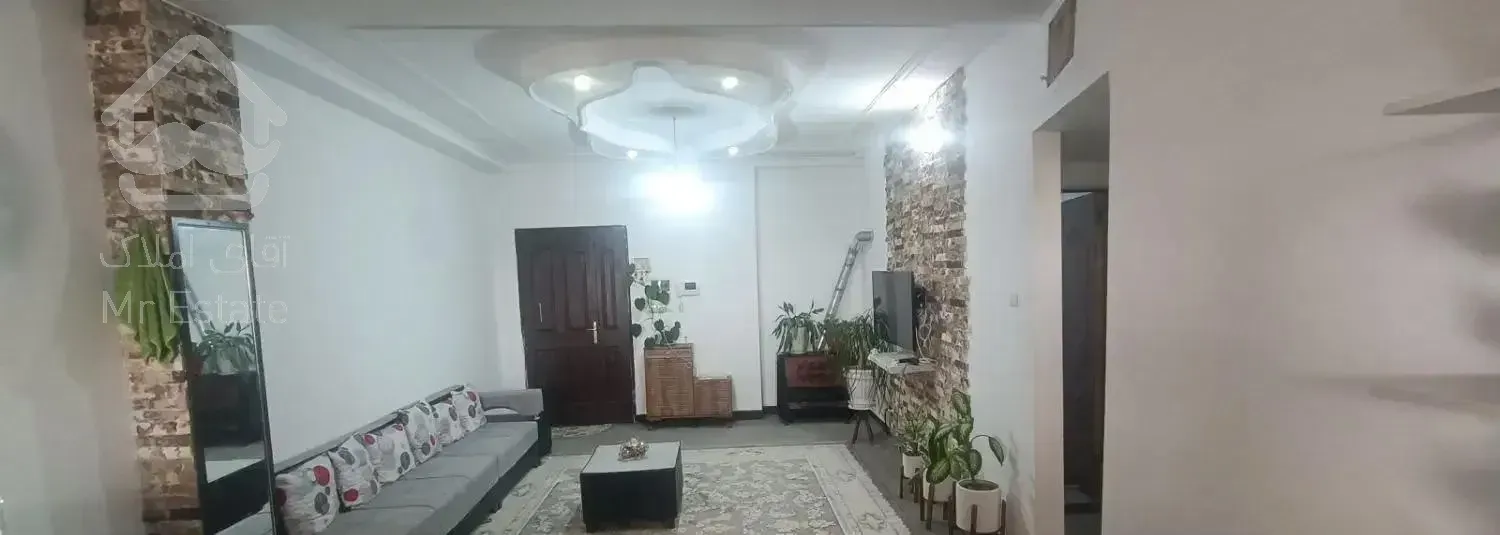 آپارتمان ۸۴ متری پاسداران