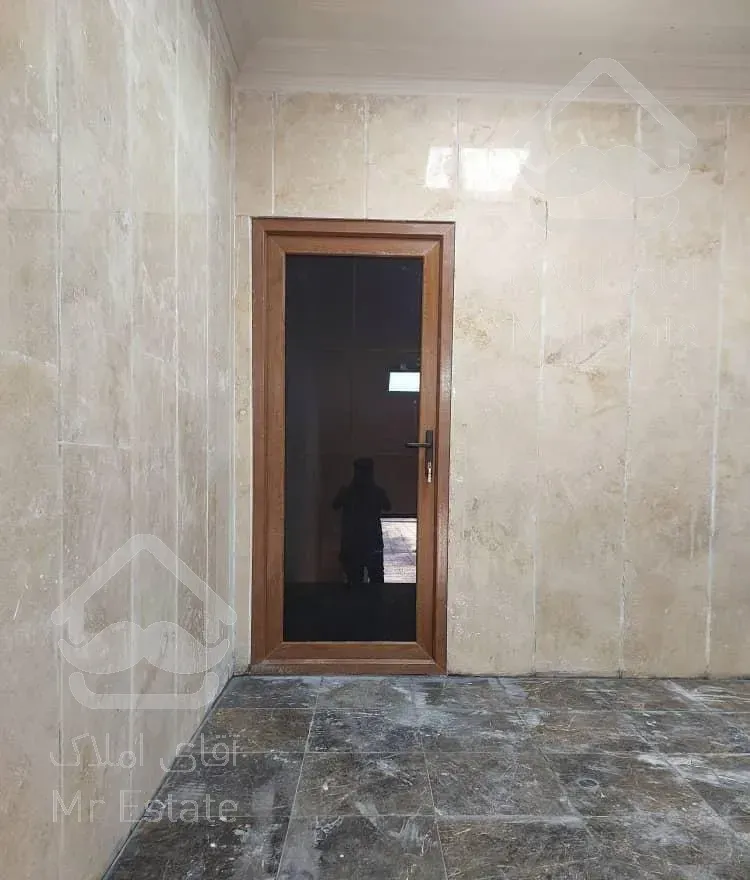 درب و پنجره دو جداره (UPVC)