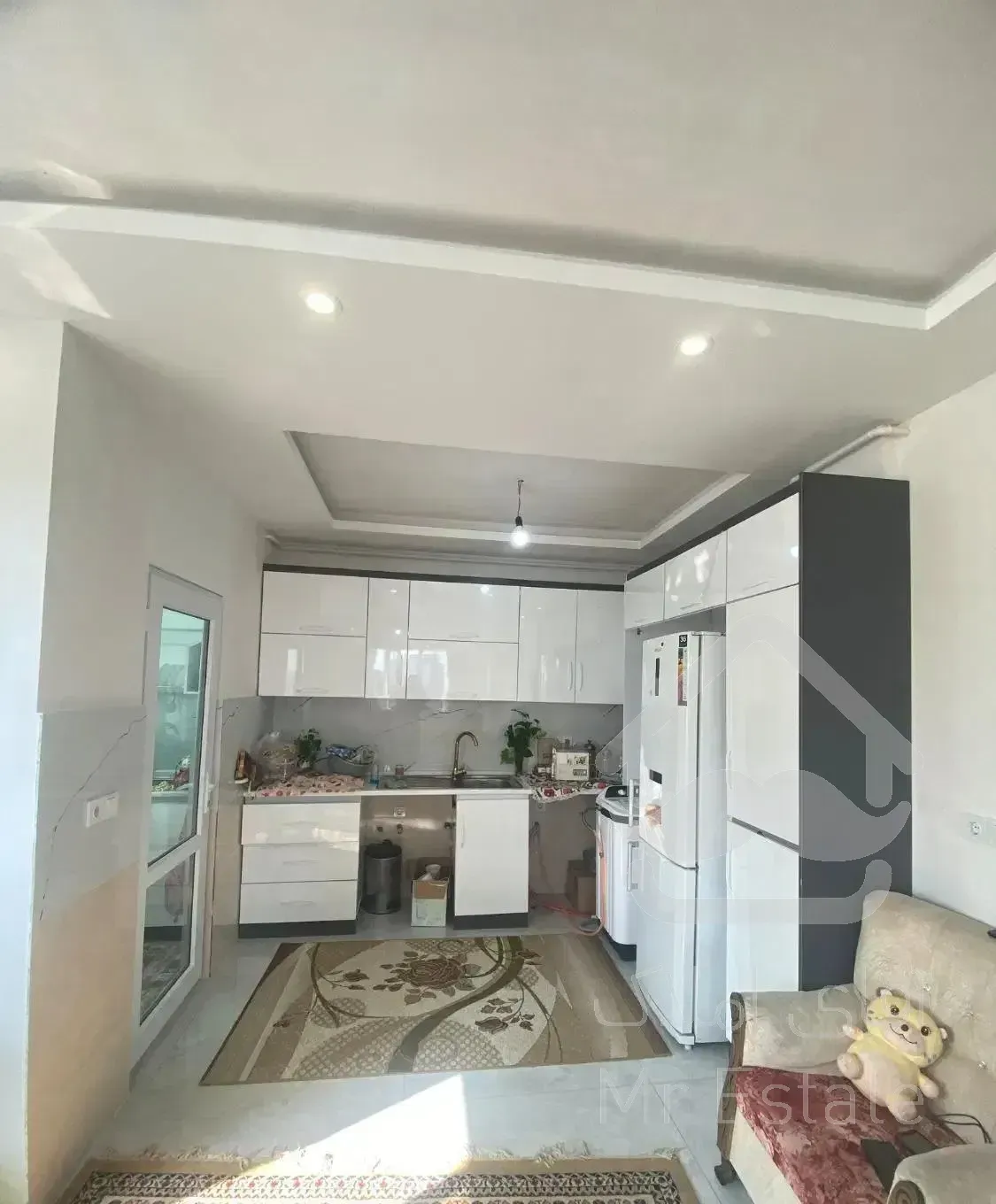 فروش آپارتمان ۱۰۶متری/طبقه دوم سازنده برند