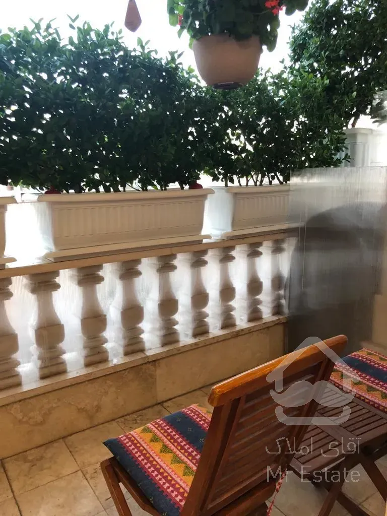 فرمانیه 273 متر برج باغ اكازيون