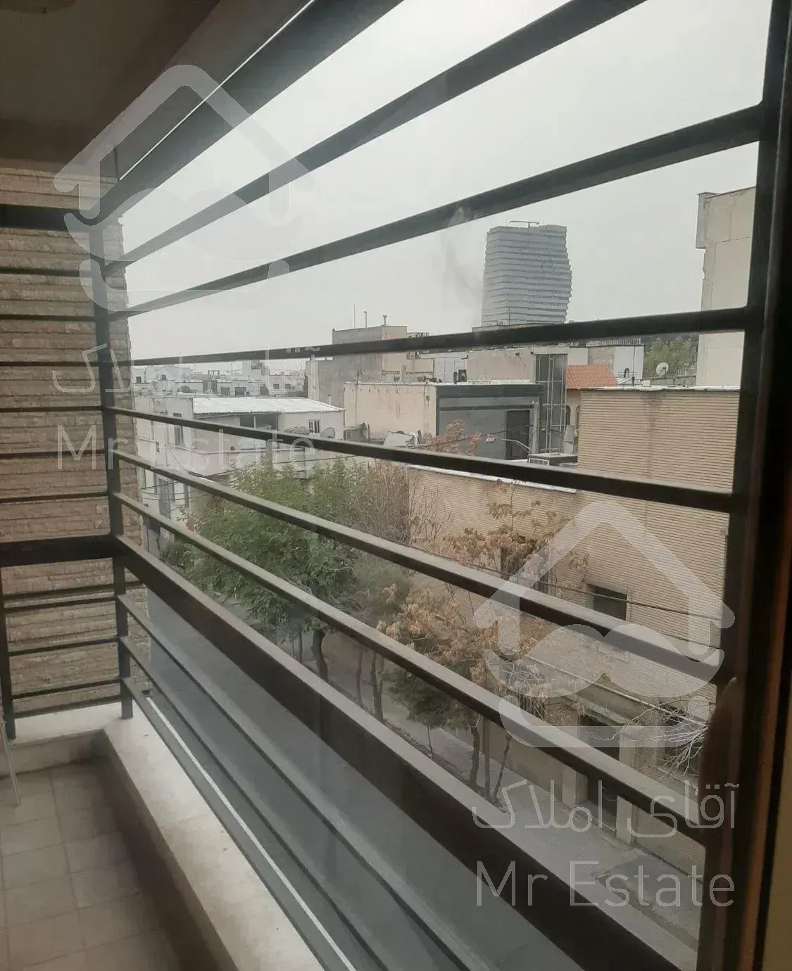 واحد ۱۱۰ متری فول