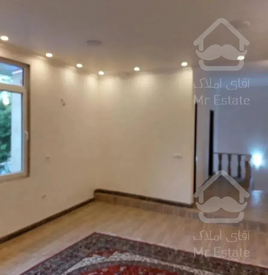 ویلا باغ غرب تهران 200 متری