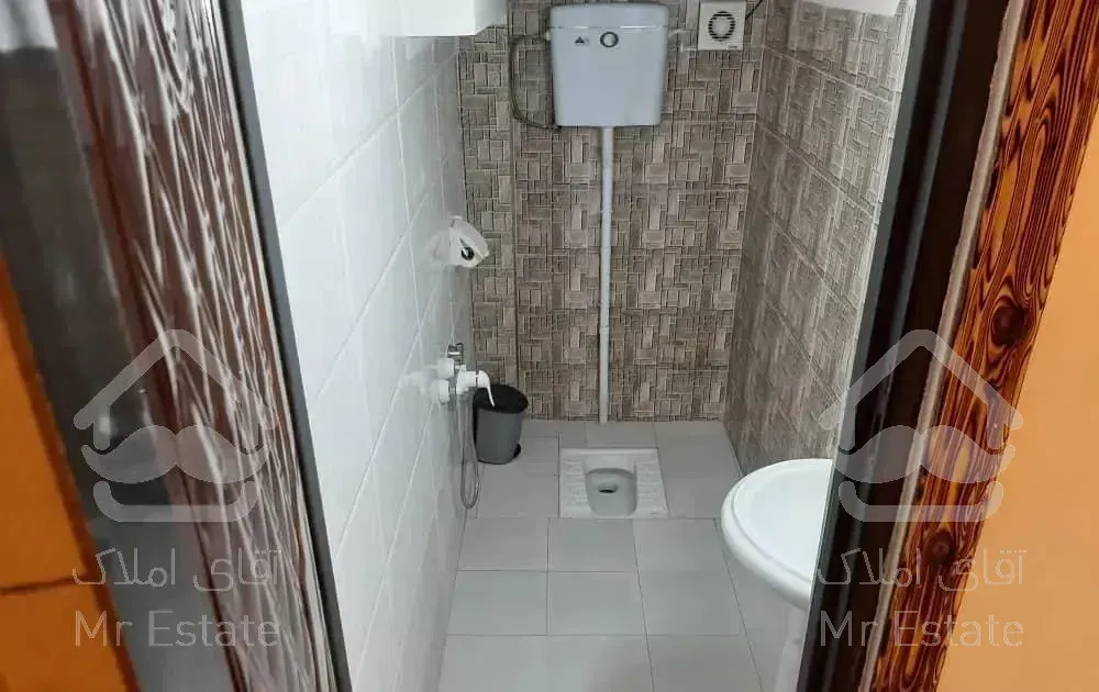 استخرجکوزی داخل شهرک