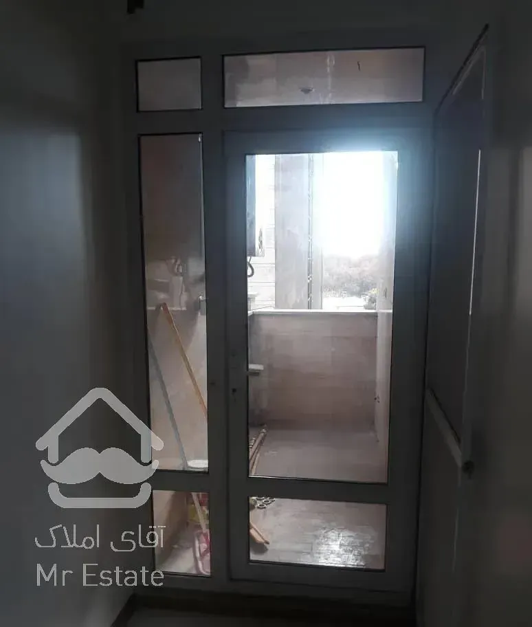 ۱۳۰ متر/ ۳خواب / فول امکانات        (  تکواحدی  )