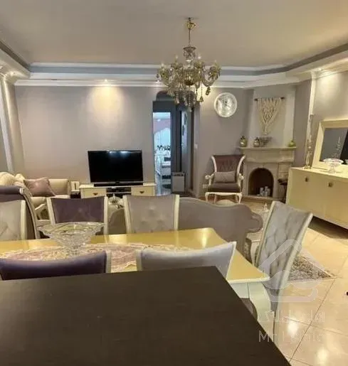 آپارتمان۸۵متری۲خوابه نور و نقشه(طلا)کم واحد