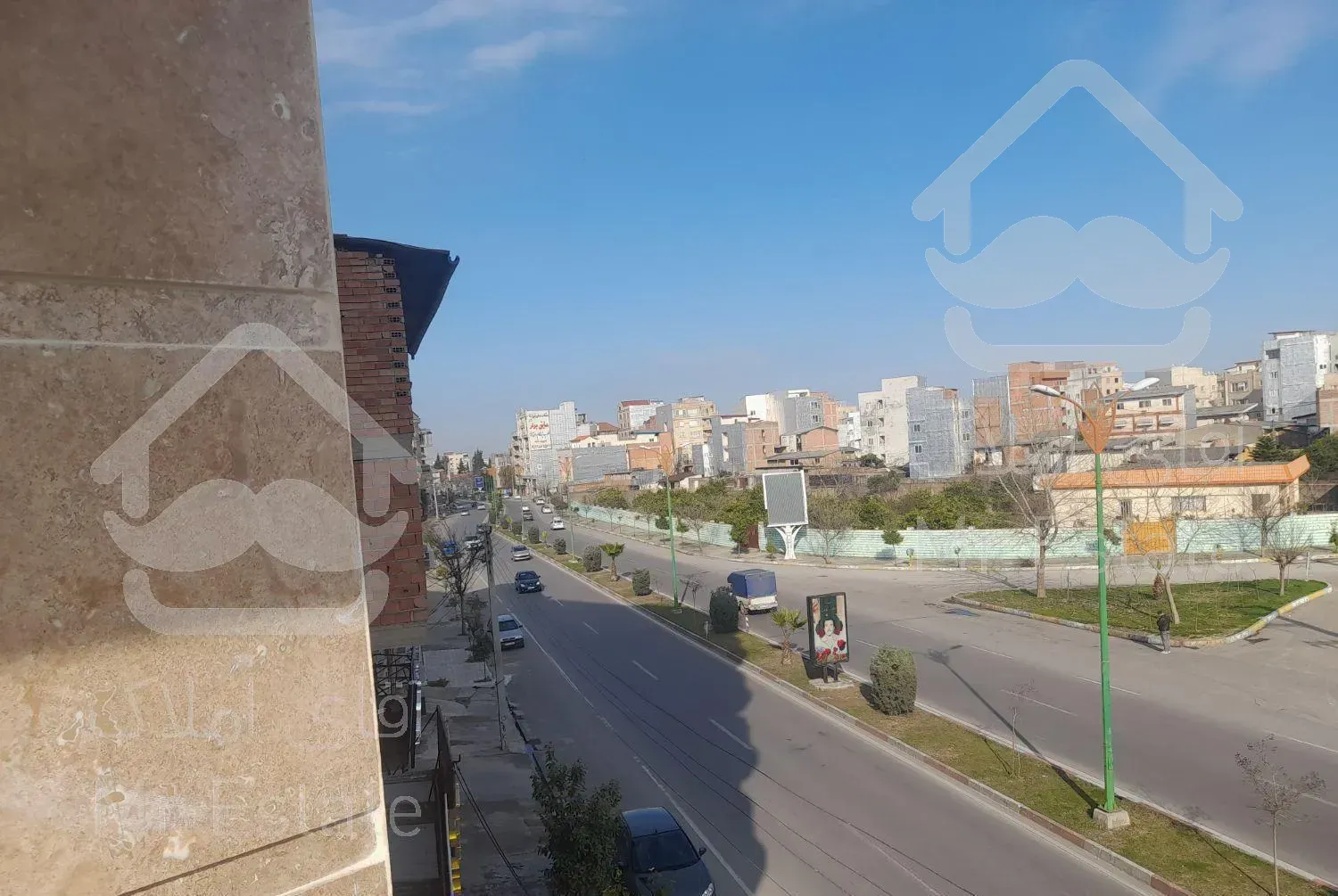 آپارتمان با ویوی ابدی بر اصلی شمشیربند روبرو سما