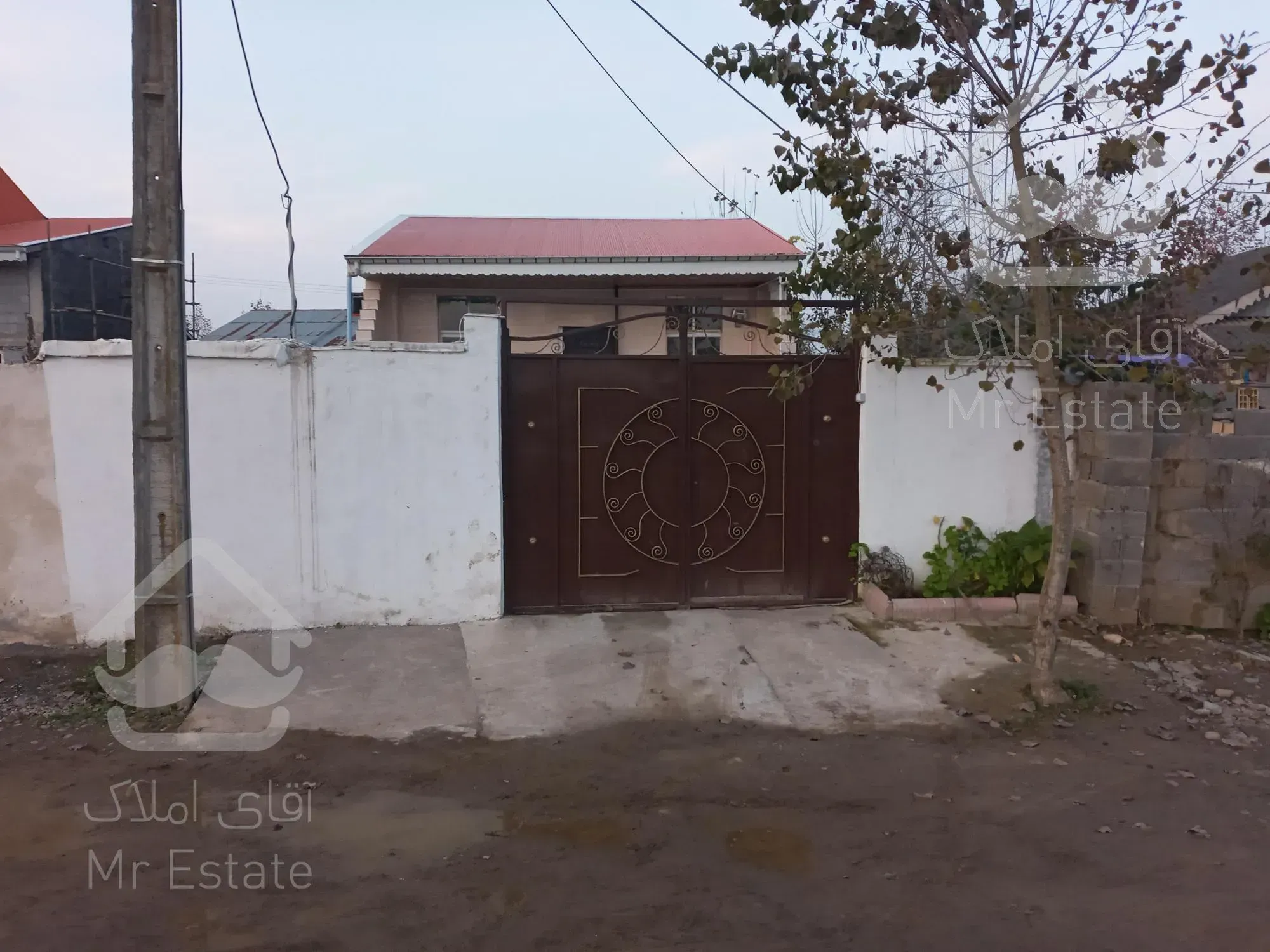 ویلا۲۰۰متری