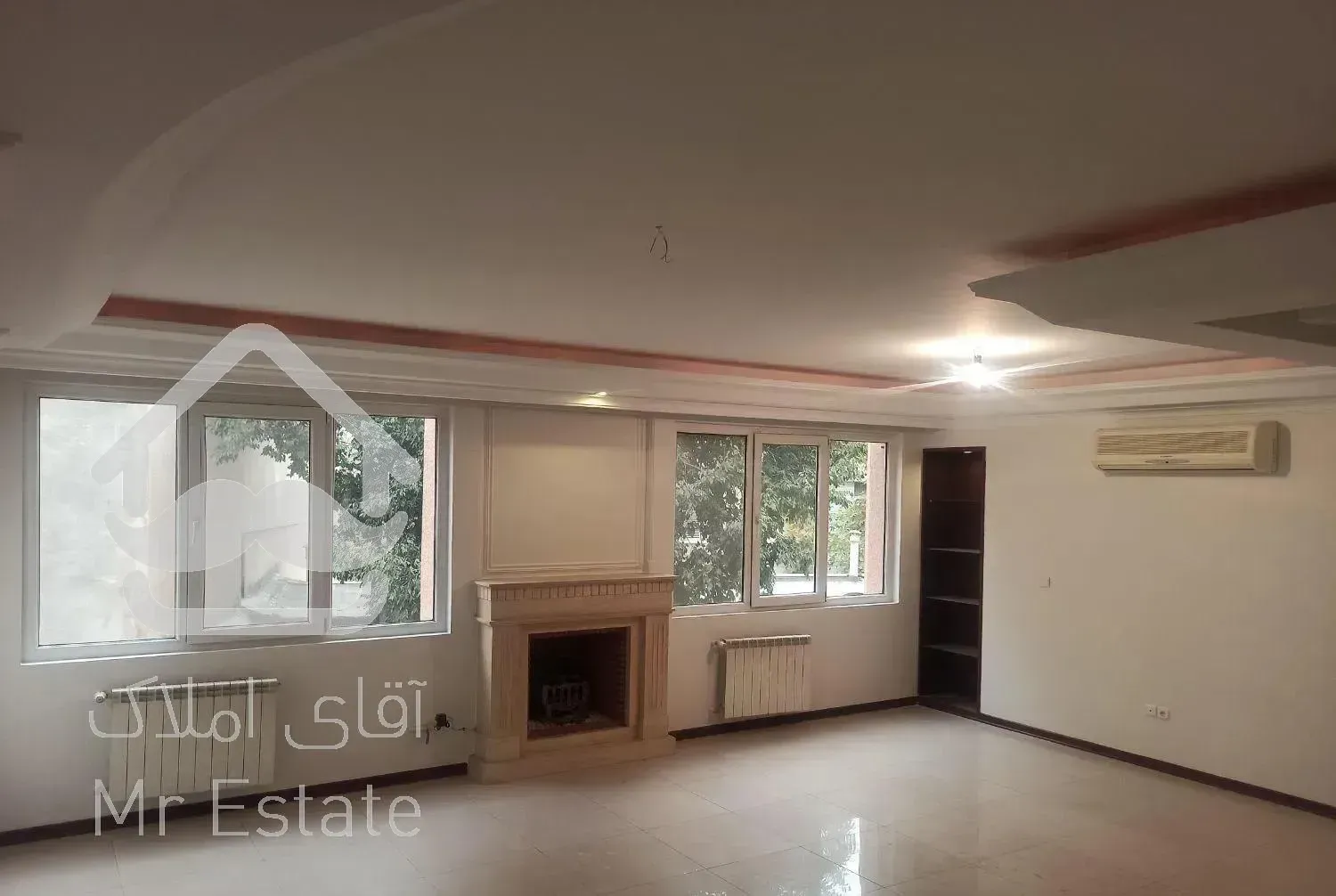 آپارتمان ۱۵۷ متر ۳خواب یه خواب آن مستر هست