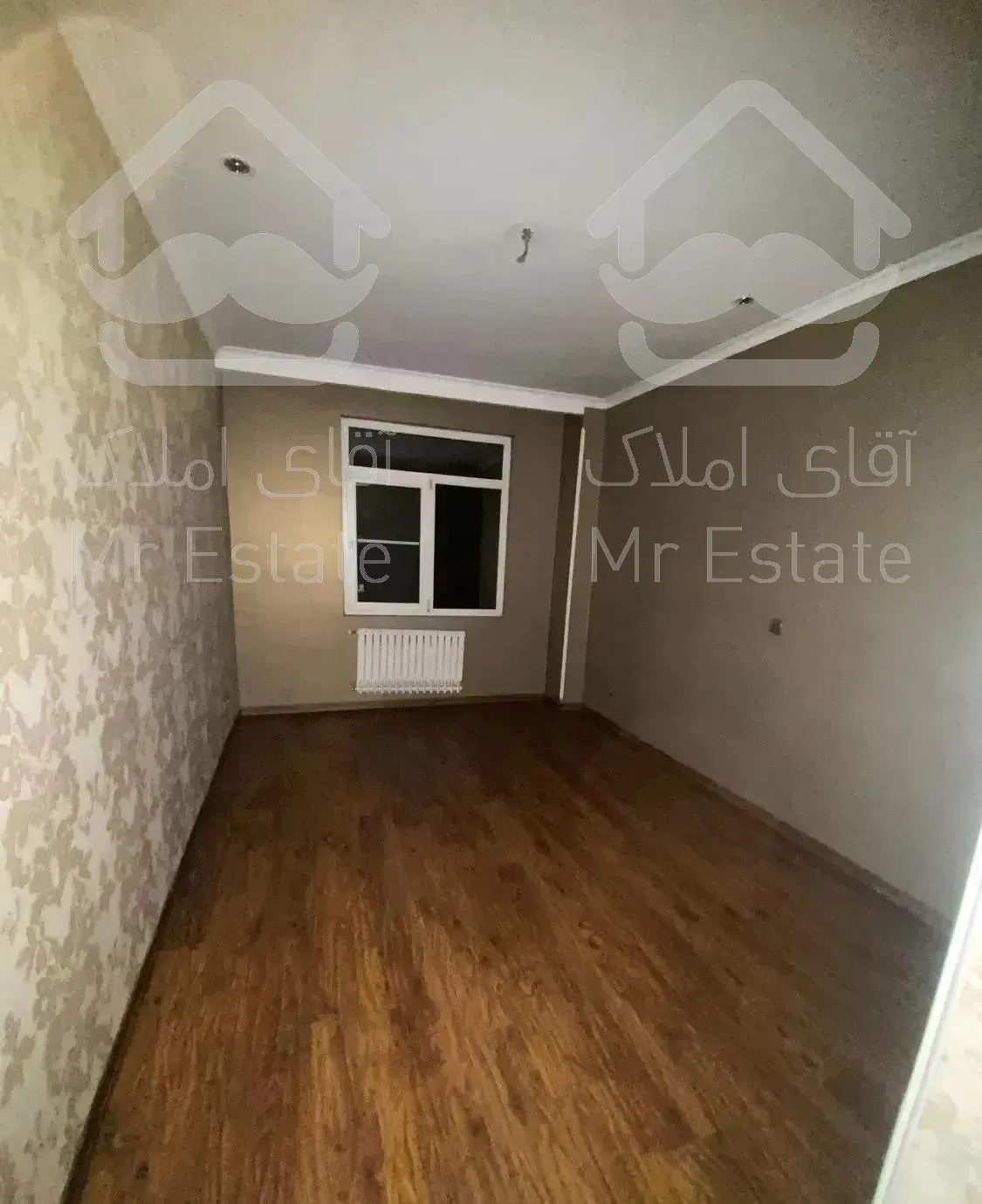 ۲۱۵متر ۳خواب ۲پارکینگ اباذر مهران