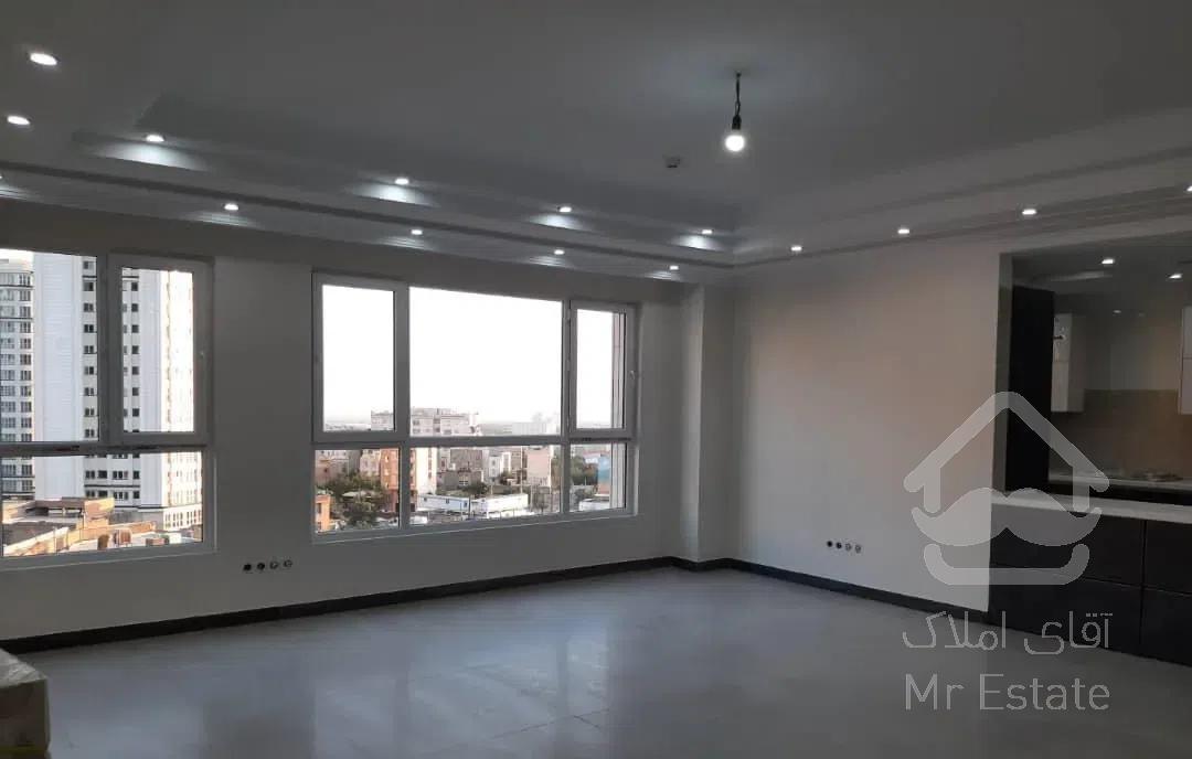 130متر/تک واحدی/نوساز و کلید نخورده