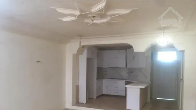 آپارتمان ۸۵ متری خ بیمارستان