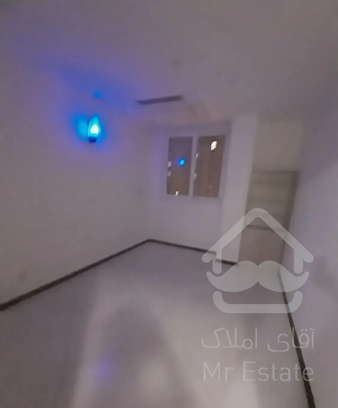 ۱۱۰متر ۲خواب/برج آسمان دریاچه/فول امکانات/تخلیه