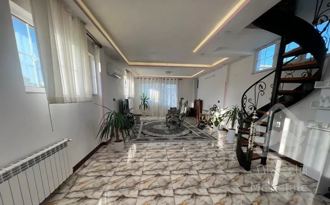 فروش خانه ویلایی شهری تریبلکس در لاهیجان