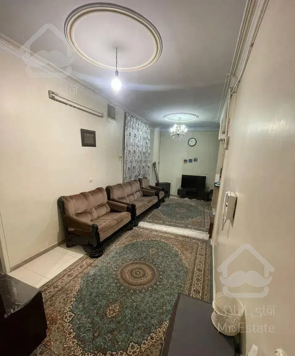 ۵۰متر جمالزاده شمالی با امکانات مناسب دانشجو