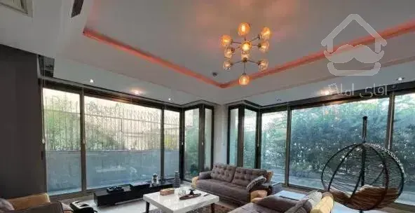 سهروردی // 142 متر // نوساز لابی سالن پرده خور