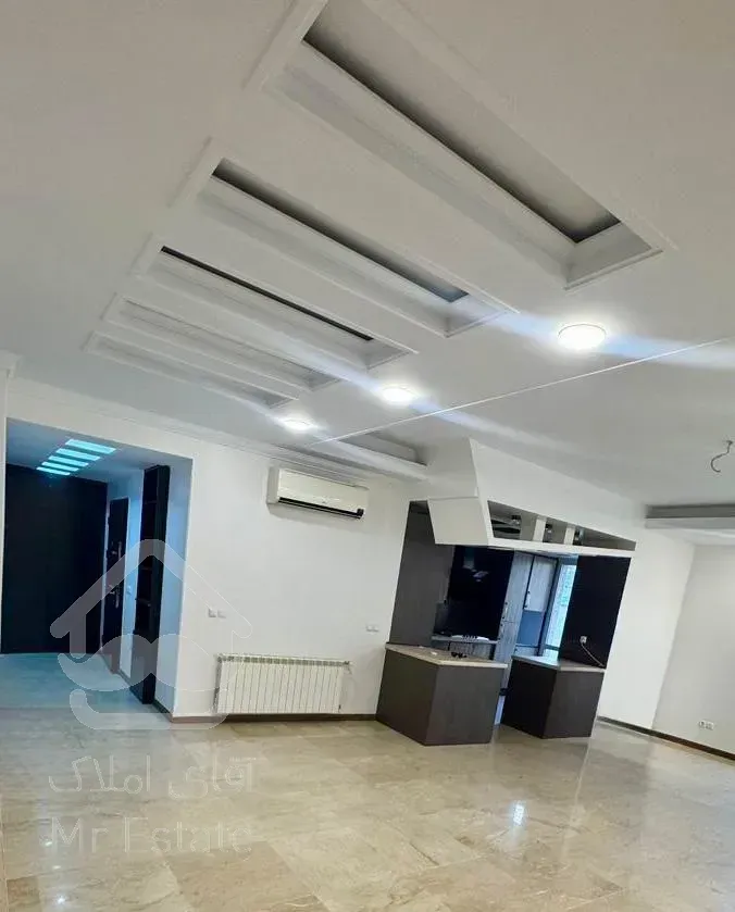 اپارتمان حکمت ۱۲۵متر نورعالی