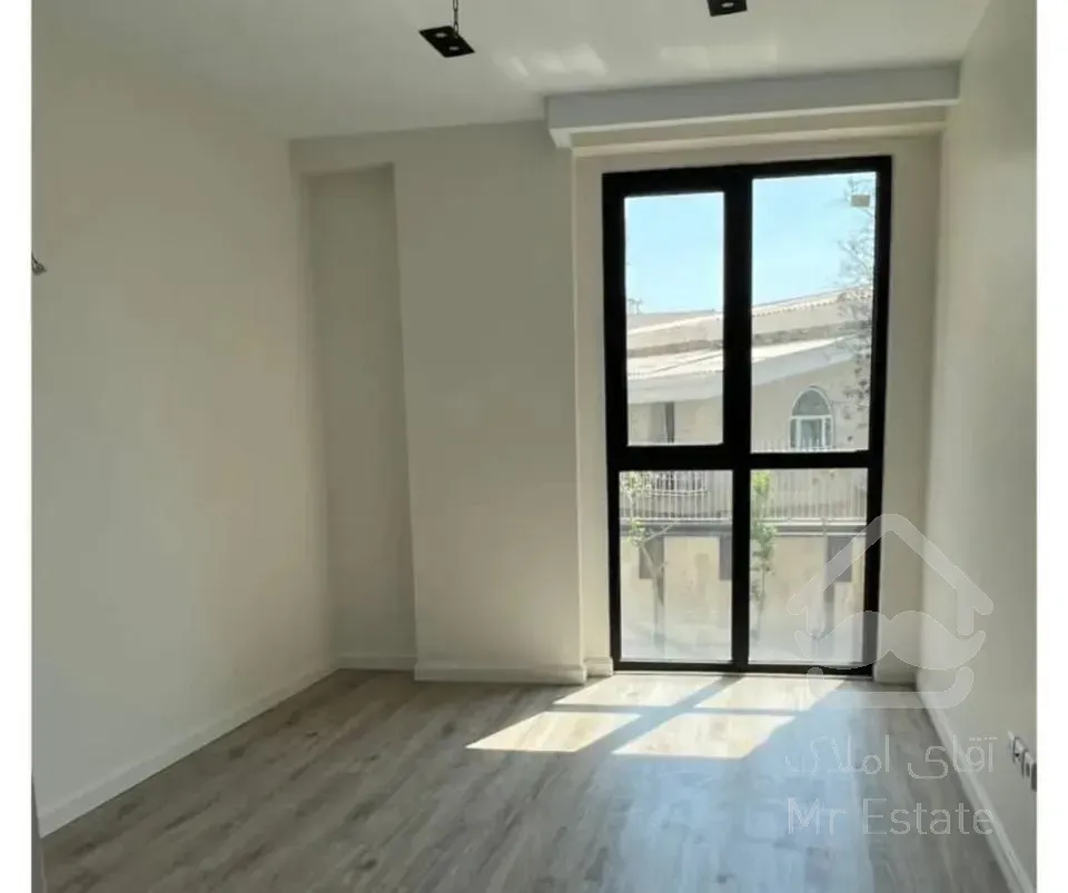 واحد ۱۵۷متری خیابان های بالای رستاخیز