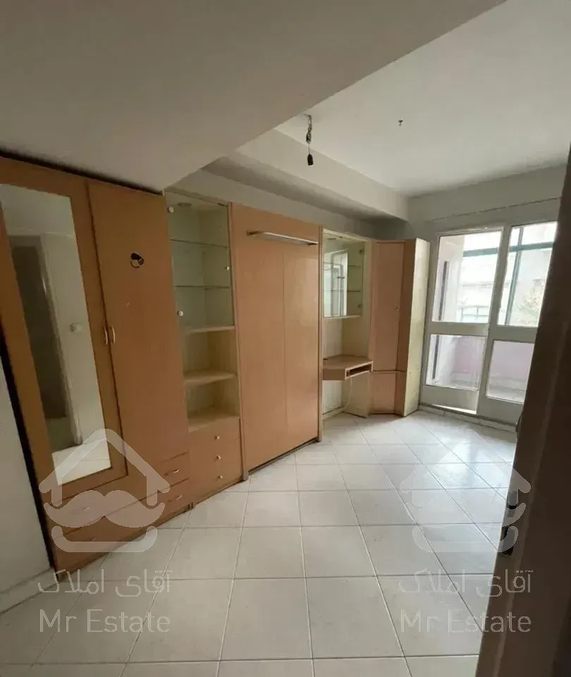 4طبقه4واحدی150مترقدراللسهم دارد