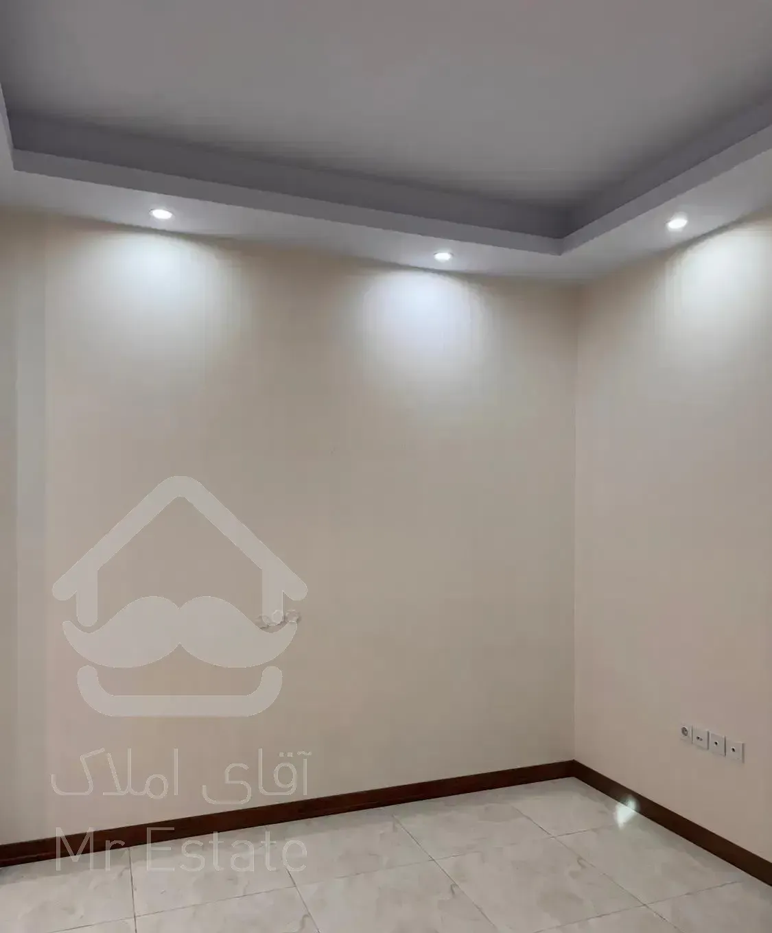 ۹۰متری نوساز تکواحدی پارکینگ آسانسور قابل تبدیل